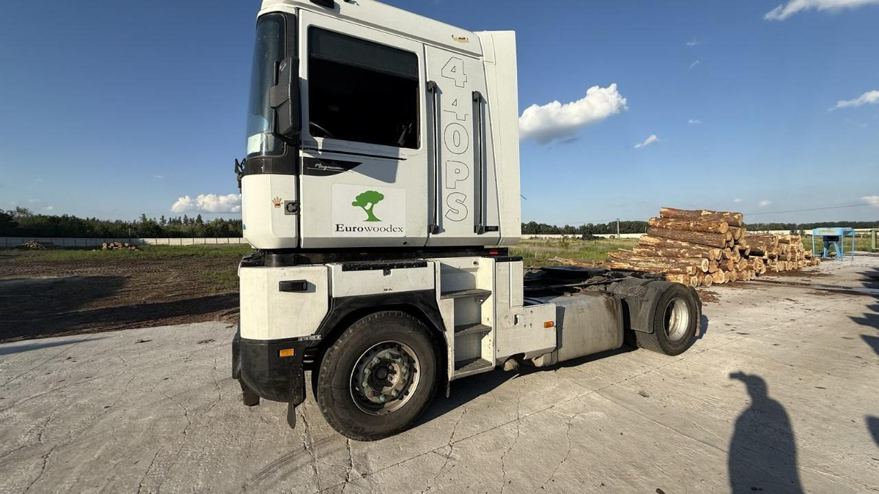 RENAULT Magnum 440 - Cabeza tractora: foto 4 RENAULT Magnum 440 - Cabeza tractora: foto 4