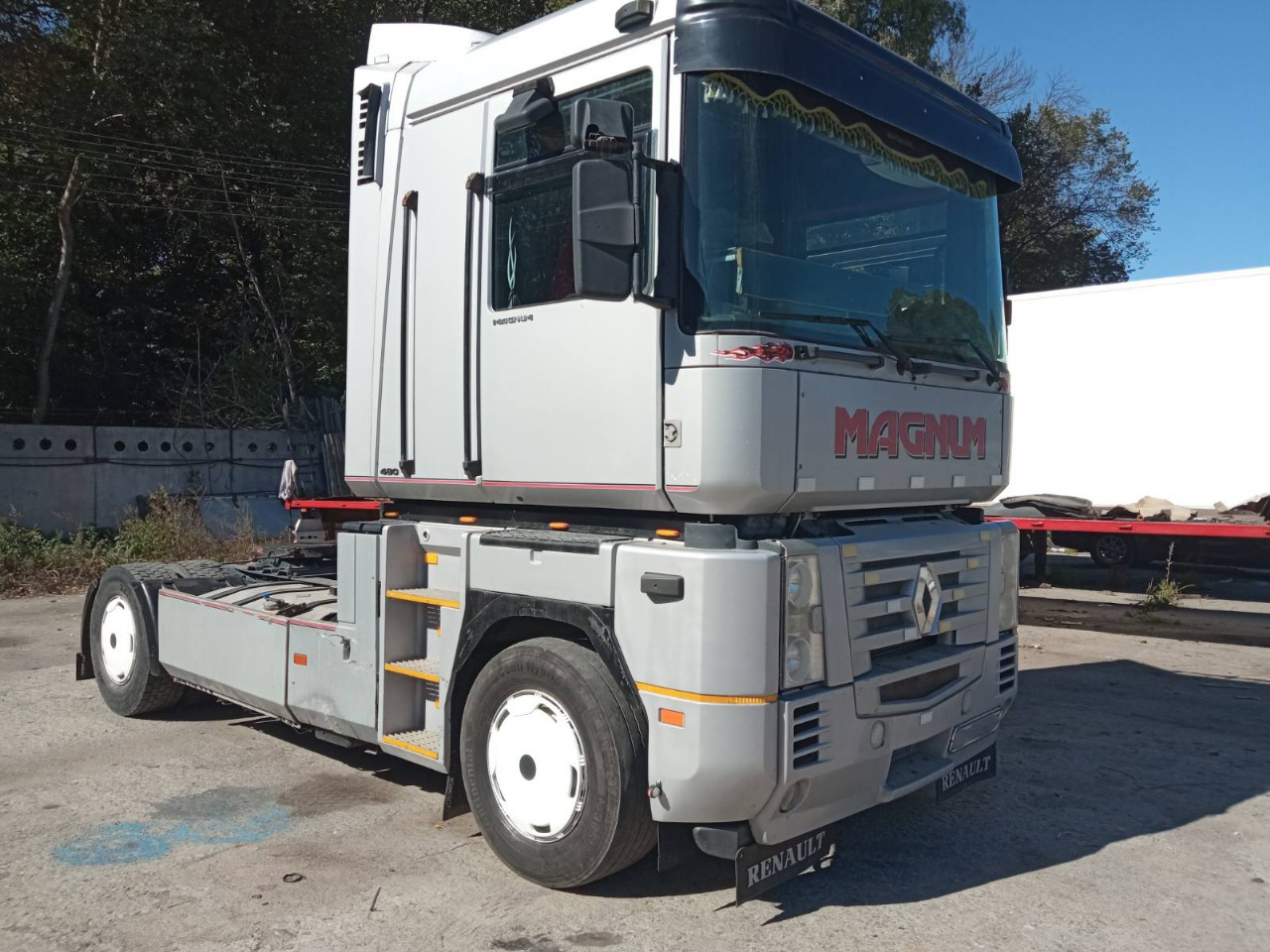 RENAULT Magnum 480 - Cabeza tractora: foto 1 RENAULT Magnum 480 - Cabeza tractora: foto 1