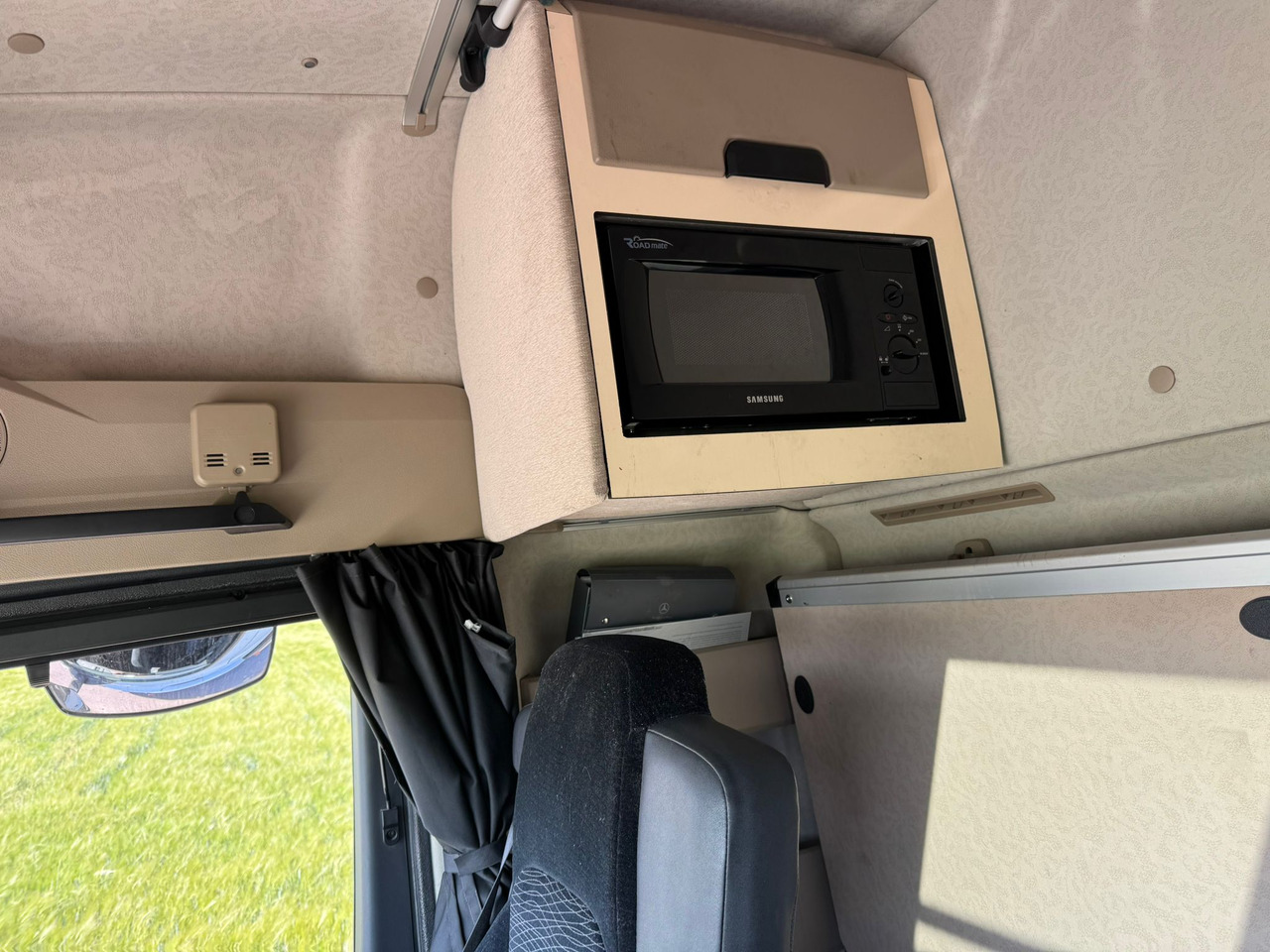 Camión caja cerrada MERCEDES-BENZ ACTROS 2542: foto 25
