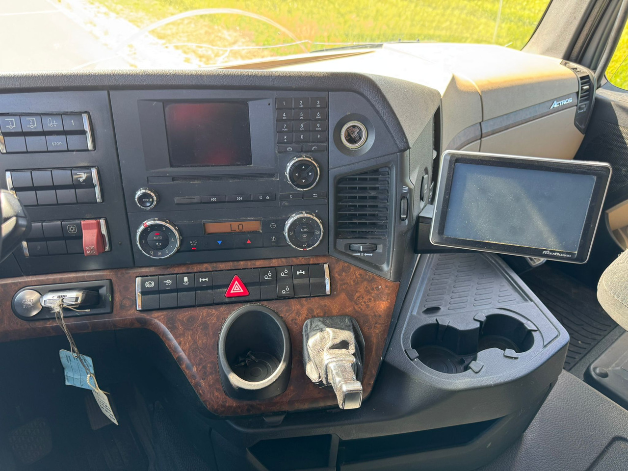 Camión caja cerrada MERCEDES-BENZ ACTROS 2542: foto 23