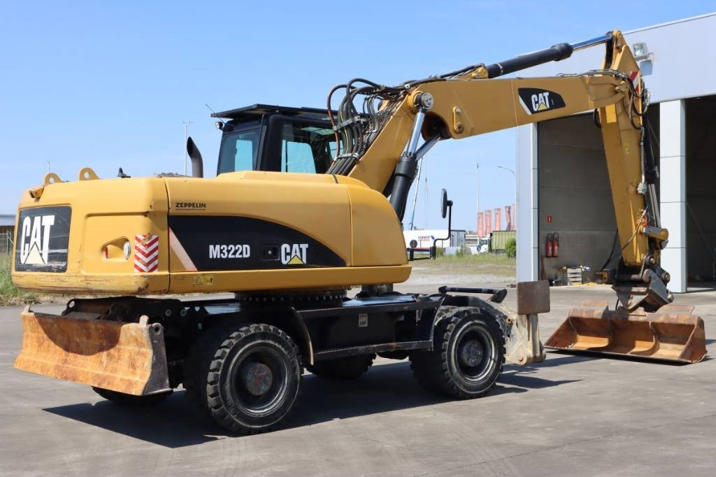 CAT M 322 D - Excavadora de ruedas: foto 5 CAT M 322 D - Excavadora de ruedas: foto 5