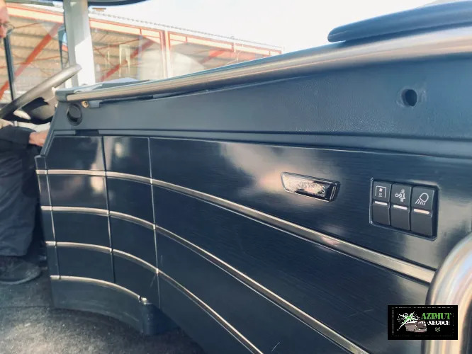 NEOPLAN - Autocar: foto 3 NEOPLAN - Autocar: foto 3