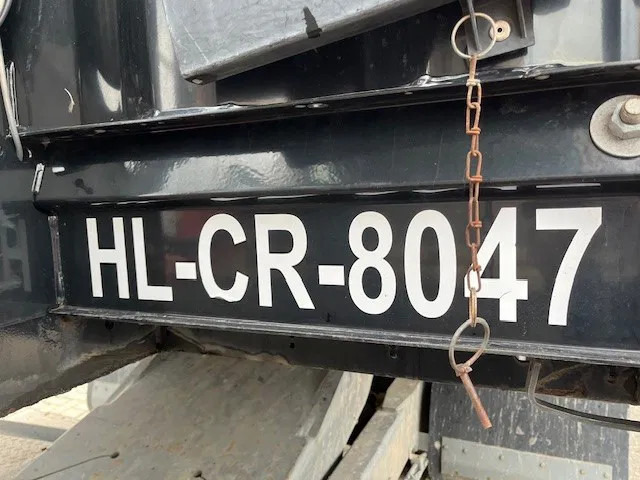 Krone 3x 2018 KRONE XL VARIO MEGA - Semirremolque caja cerrada: foto 1 Krone 3x 2018 KRONE XL VARIO MEGA - Semirremolque caja cerrada: foto 1