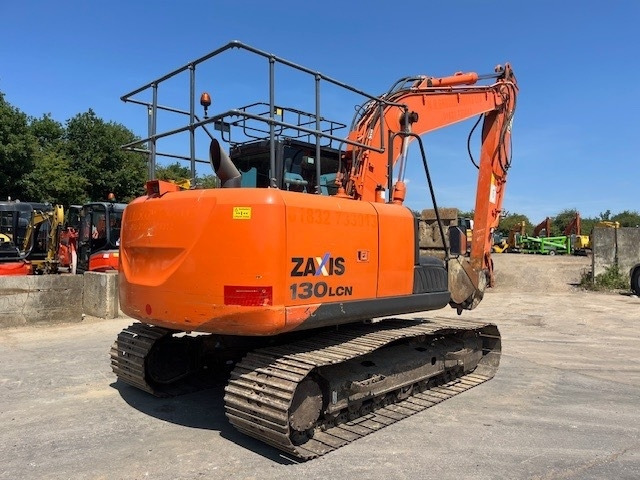 Hitachi ZX 130 LC N-5 - Excavadora de cadenas: foto 4 Hitachi ZX 130 LC N-5 - Excavadora de cadenas: foto 4