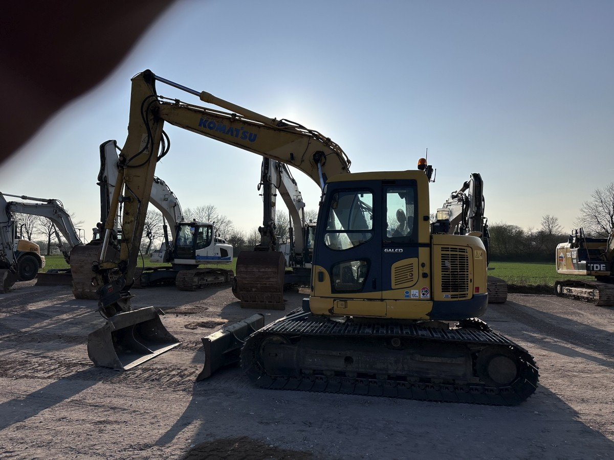 KOMATSU PC 138 US-8 Klima Zentralschmierung Top Zustand! - Excavadora de cadenas: foto 5 KOMATSU PC 138 US-8 Klima Zentralschmierung Top Zustand! - Excavadora de cadenas: foto 5