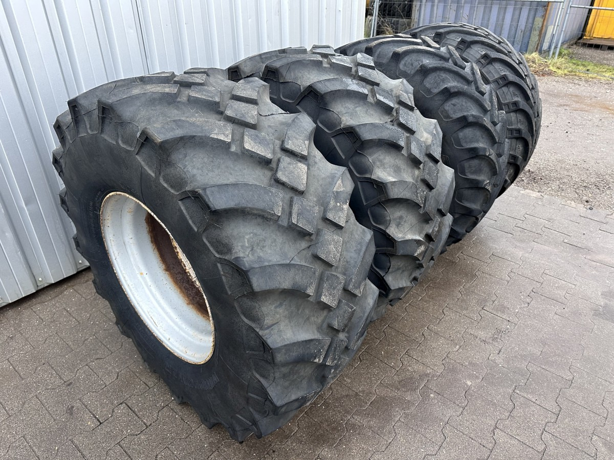 MITAS 445 / 65 R 22.5 Kompletträder - Complet tires - Neumático para Excavadora de ruedas: foto 2 MITAS 445 / 65 R 22.5 Kompletträder - Complet tires - Neumático para Excavadora de ruedas: foto 2