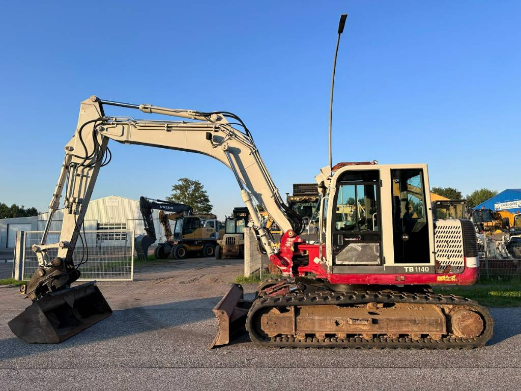 Takeuchi TB 1140 + ISUZU Motor Klima 14.3 Tonnen ! - Excavadora de cadenas: foto 1 Takeuchi TB 1140 + ISUZU Motor Klima 14.3 Tonnen ! - Excavadora de cadenas: foto 1