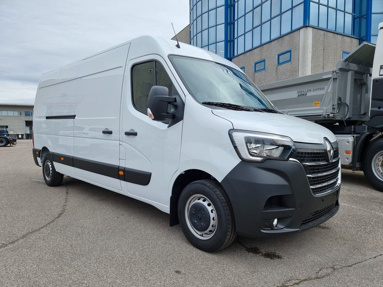 Renault Master L3H2 3,5t 150 PRO+ - Furgón: foto 1 Renault Master L3H2 3,5t 150 PRO+ - Furgón: foto 1