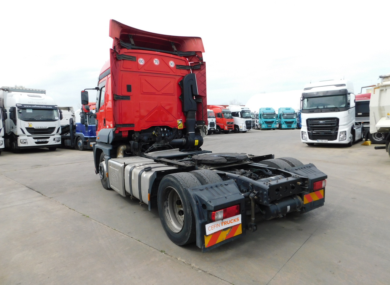 Ford 1848t 4x2 scab e6 12tx2620 - Cabeza tractora: foto 4 Ford 1848t 4x2 scab e6 12tx2620 - Cabeza tractora: foto 4