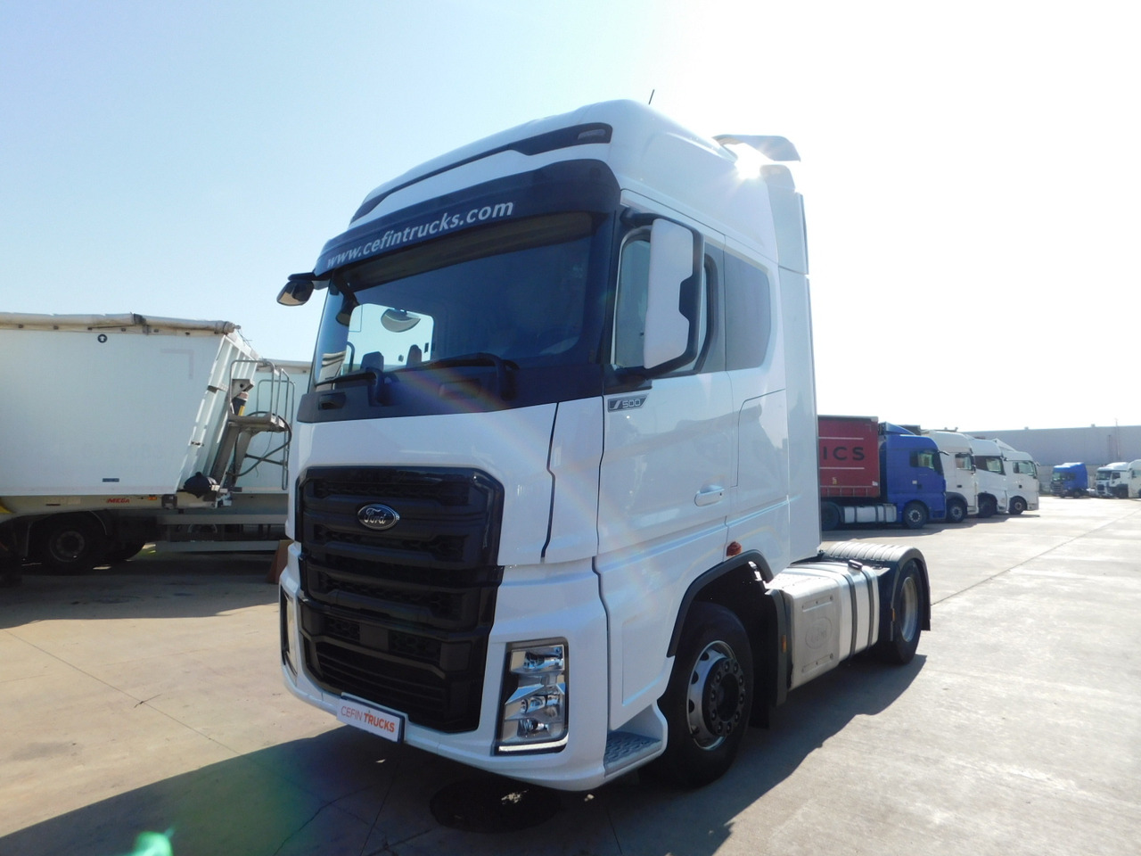 Ford F max 4x2 scab e6 12tx2620 ecotorq - Cabeza tractora: foto 1 Ford F max 4x2 scab e6 12tx2620 ecotorq - Cabeza tractora: foto 1