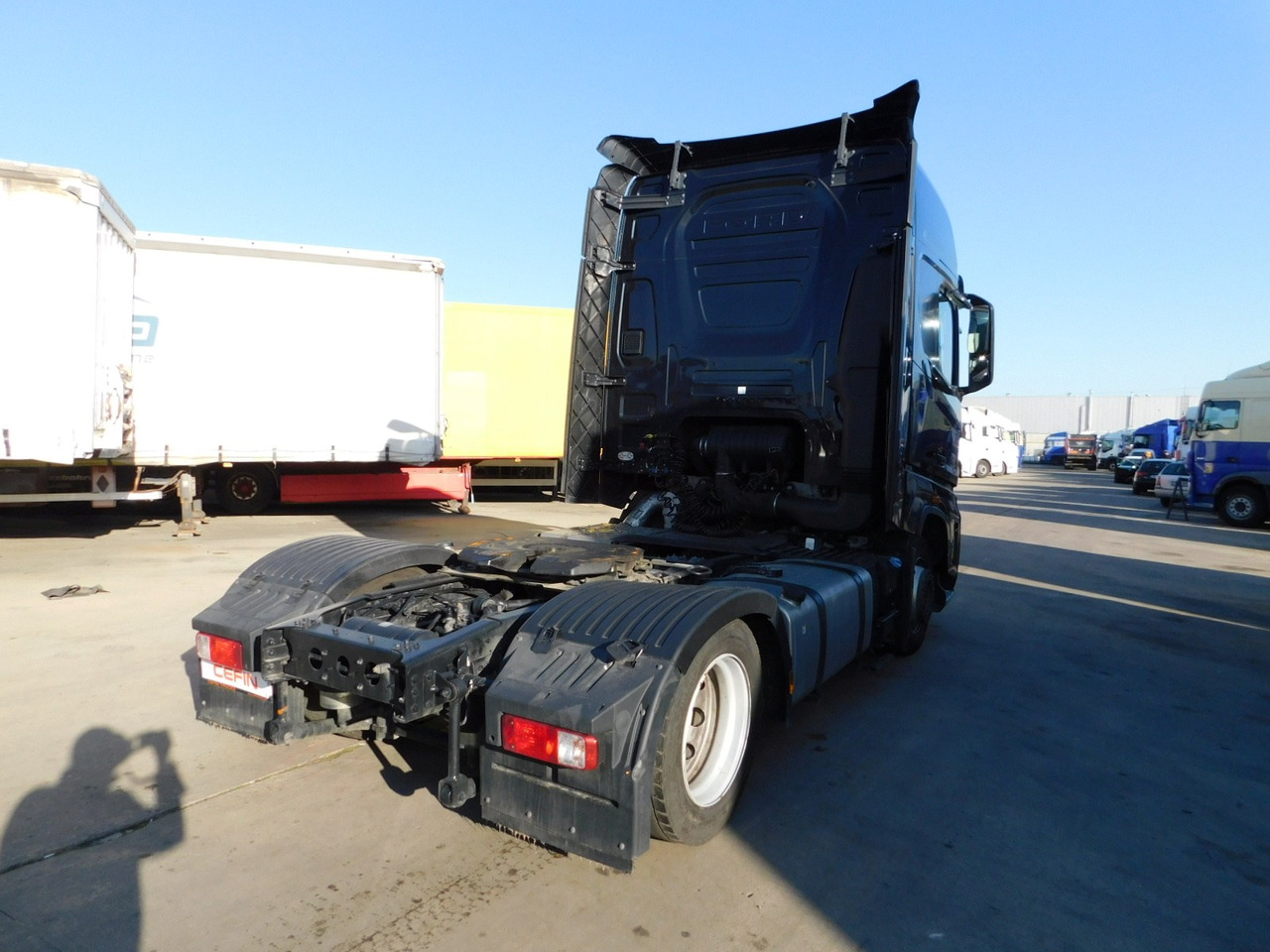 Ford F max ll 4x2 scab e6 eco 16spdamt ecotorq - Cabeza tractora: foto 3 Ford F max ll 4x2 scab e6 eco 16spdamt ecotorq - Cabeza tractora: foto 3