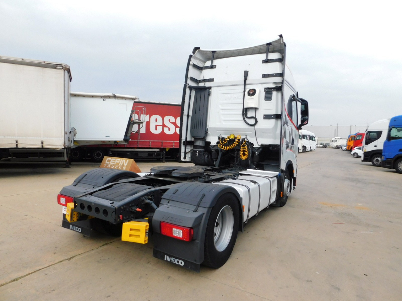 Iveco As440stp - Cabeza tractora: foto 3 Iveco As440stp - Cabeza tractora: foto 3