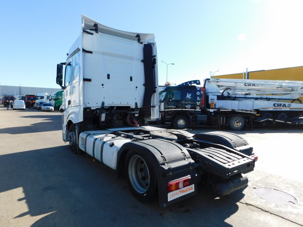 Mercedes Actros 1842 - Cabeza tractora: foto 4 Mercedes Actros 1842 - Cabeza tractora: foto 4