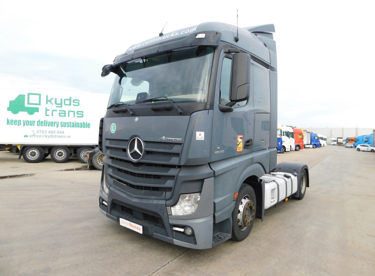 Mercedes Actros 1842 - Cabeza tractora: foto 1 Mercedes Actros 1842 - Cabeza tractora: foto 1