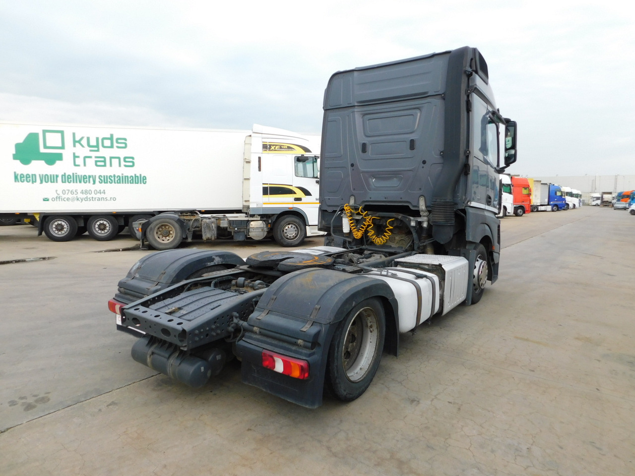 Mercedes Actros 1842 - Cabeza tractora: foto 3 Mercedes Actros 1842 - Cabeza tractora: foto 3