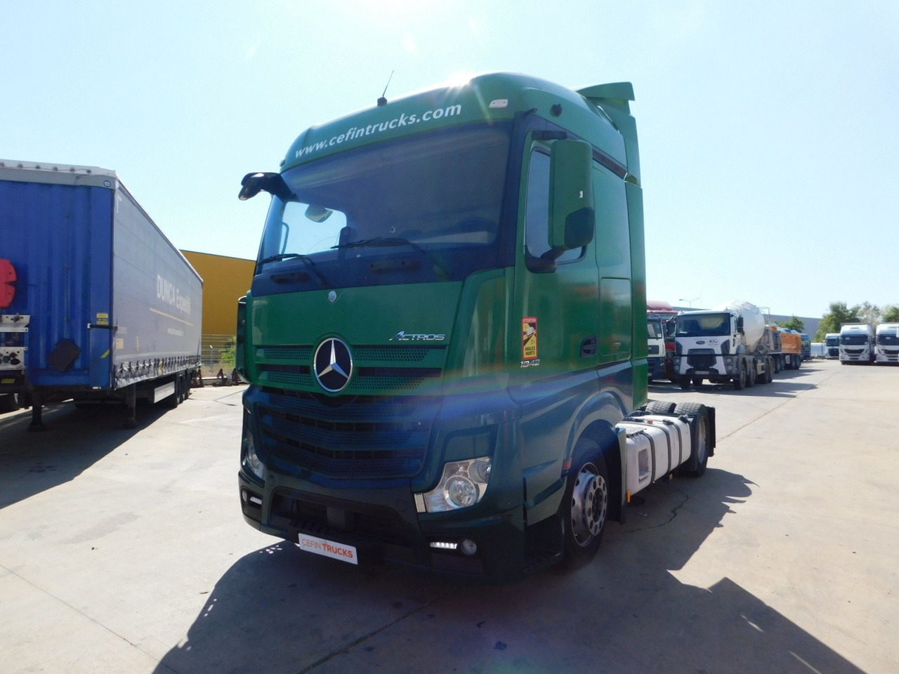 Mercedes Actros - Cabeza tractora: foto 1 Mercedes Actros - Cabeza tractora: foto 1