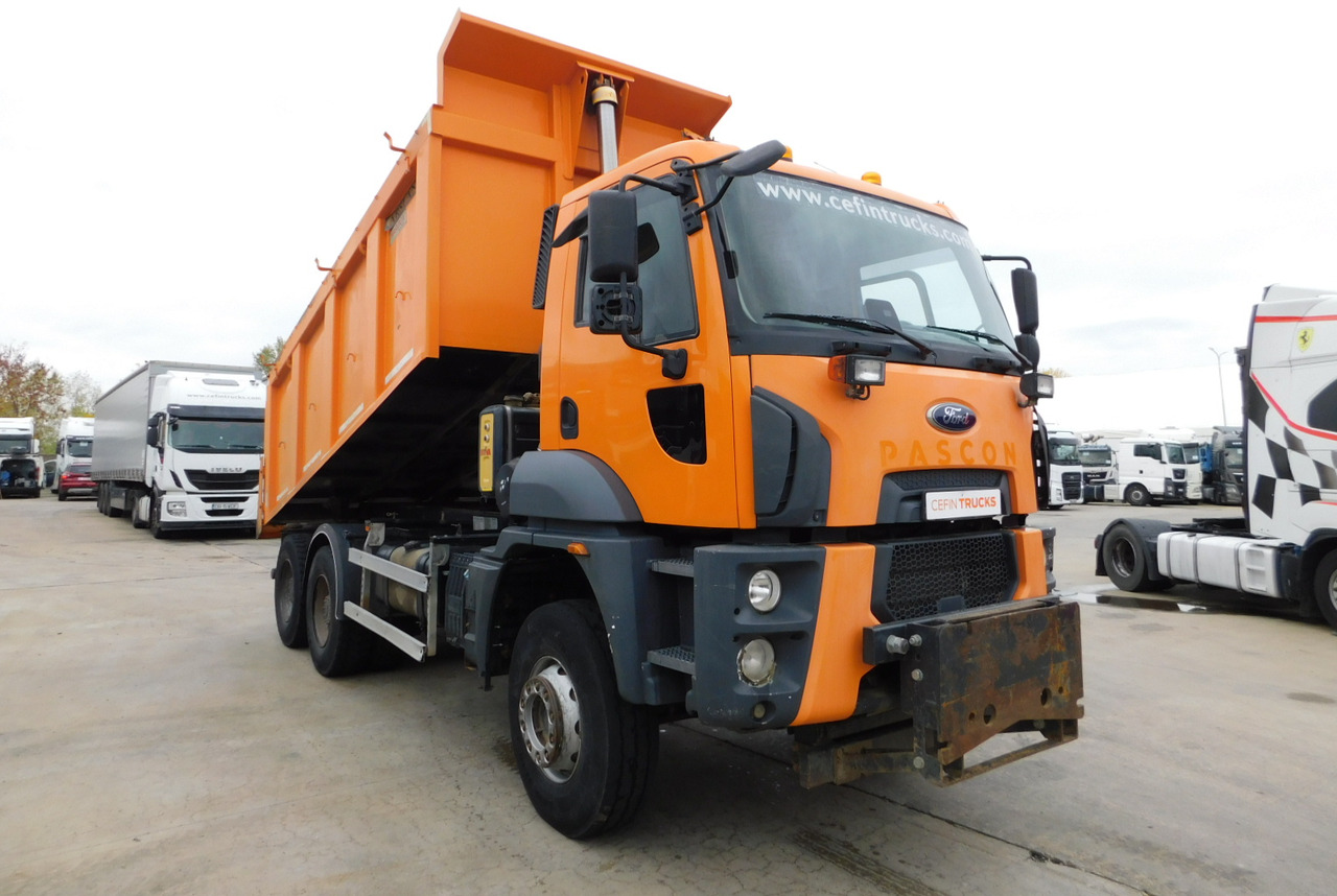 Ford 3542d 6x4 dcab e6 16s2230 - Camión volquete: foto 2 Ford 3542d 6x4 dcab e6 16s2230 - Camión volquete: foto 2