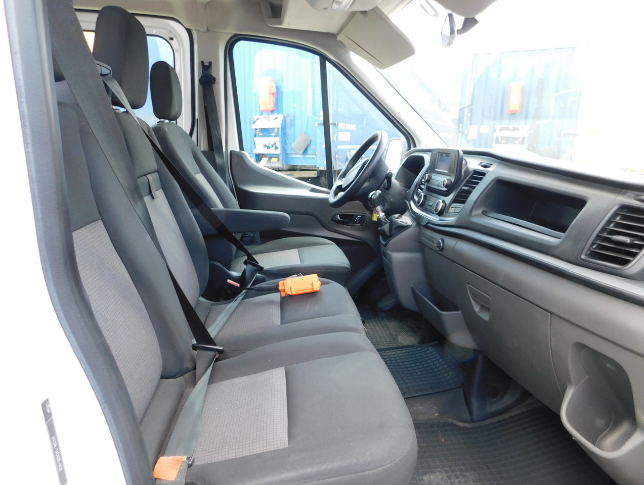 Ford Transit - Furgoneta basculante: foto 5 Ford Transit - Furgoneta basculante: foto 5
