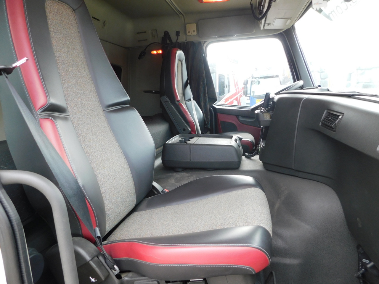 Volvo Fmx 460 - Camión volquete: foto 5 Volvo Fmx 460 - Camión volquete: foto 5