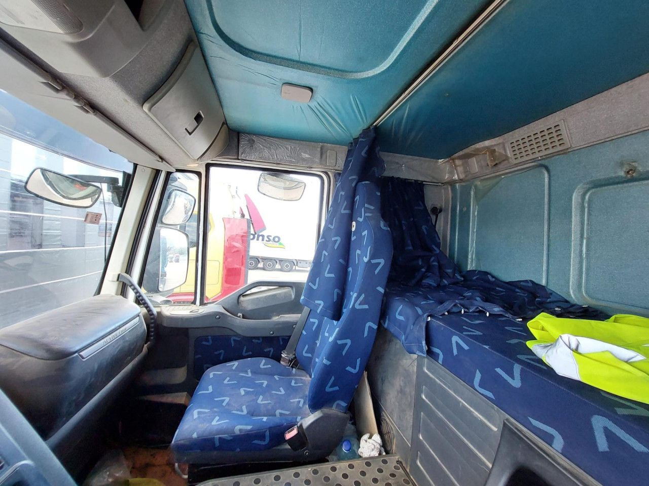 Cabeza tractora IVECO Trakker: foto 6 Cabeza tractora IVECO Trakker: foto 6