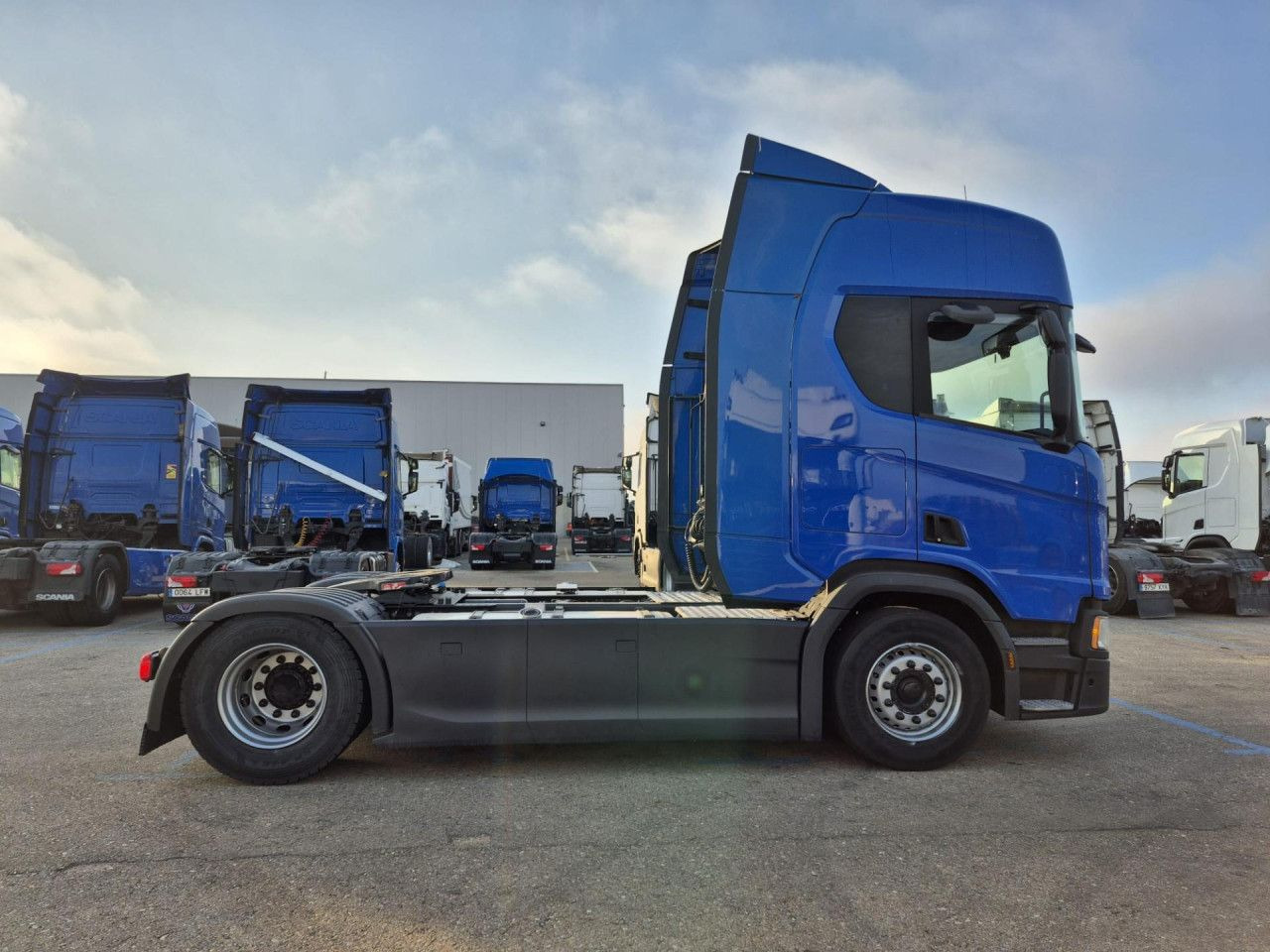 Scania R 450 - Cabeza tractora: foto 2 Scania R 450 - Cabeza tractora: foto 2