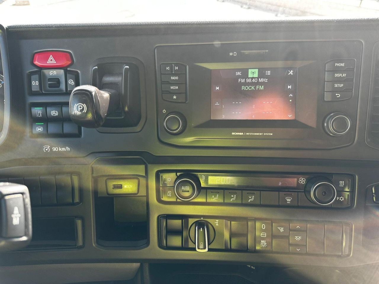 Cabeza tractora Scania S 450: foto 8