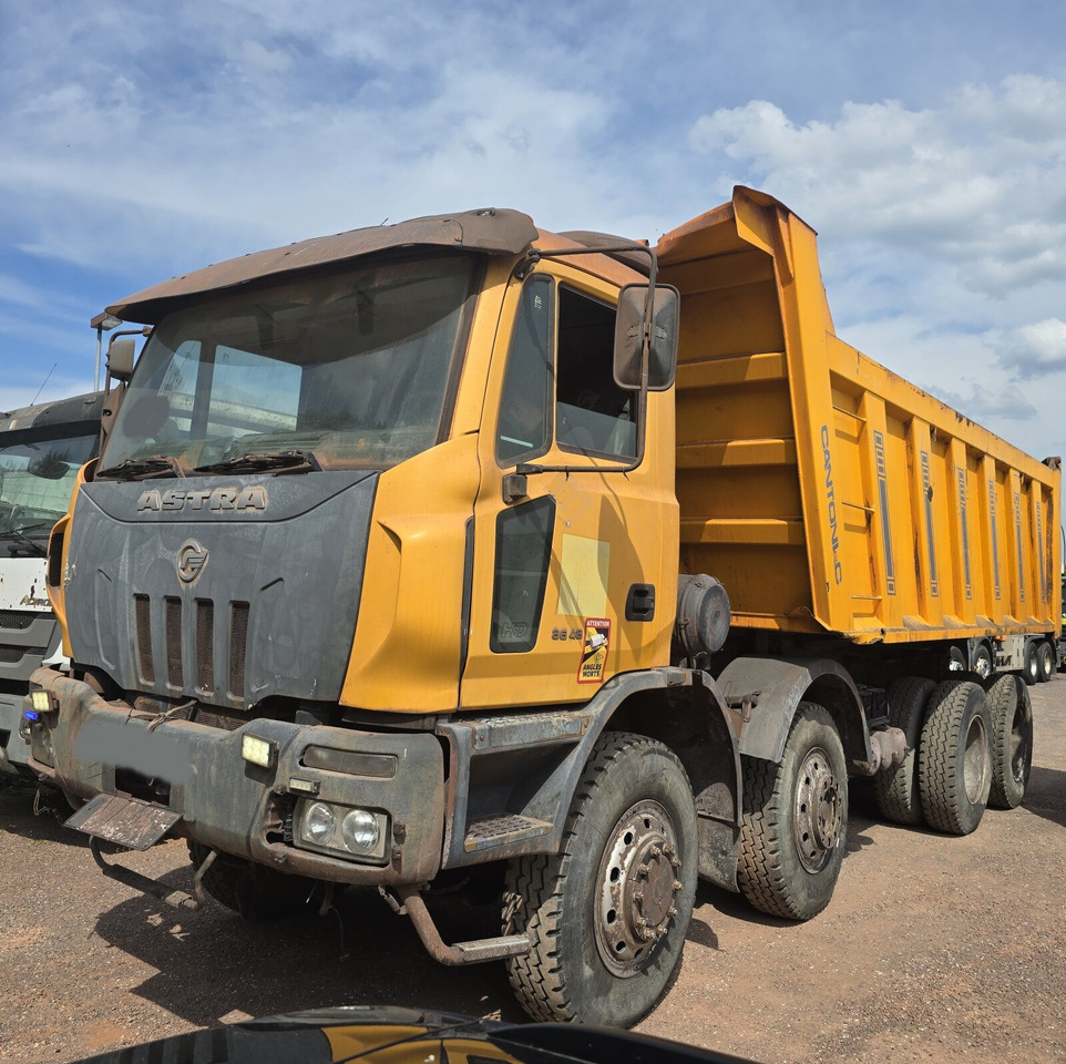 ASTRA HHD8 86.48-80 8x6 ASTRA HHD8 86.48-80 8x6 Mulde ca. 23m³ - Dúmper: foto 1 ASTRA HHD8 86.48-80 8x6 ASTRA HHD8 86.48-80 8x6 Mulde ca. 23m³ - Dúmper: foto 1