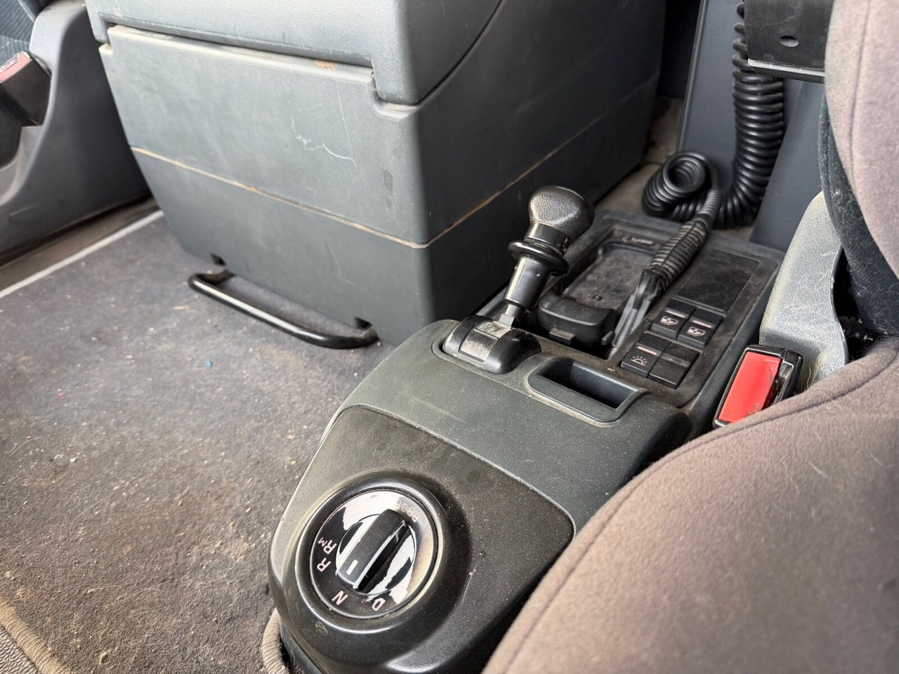 MAN TGS 18.440 4X2 LL TGS 18.440 4X2 LL, Intarder, Kipphydraulik - Cabeza tractora: foto 4 MAN TGS 18.440 4X2 LL TGS 18.440 4X2 LL, Intarder, Kipphydraulik - Cabeza tractora: foto 4