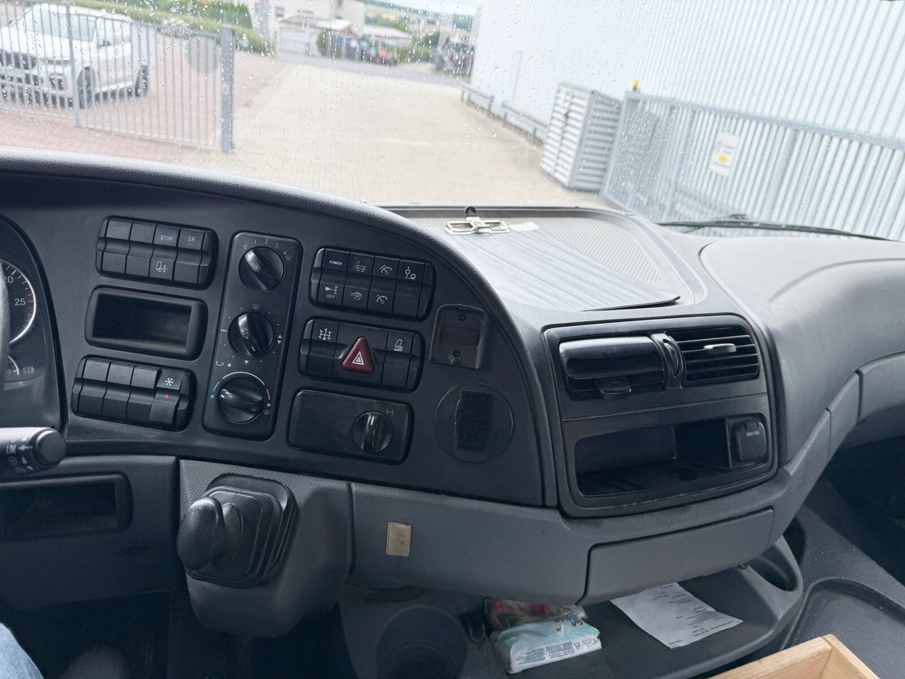 Mercedes-Benz Actros 1841 LS 4x2 Actros 1841 LS 4x2, Kipphydraulik - Cabeza tractora: foto 5 Mercedes-Benz Actros 1841 LS 4x2 Actros 1841 LS 4x2, Kipphydraulik - Cabeza tractora: foto 5