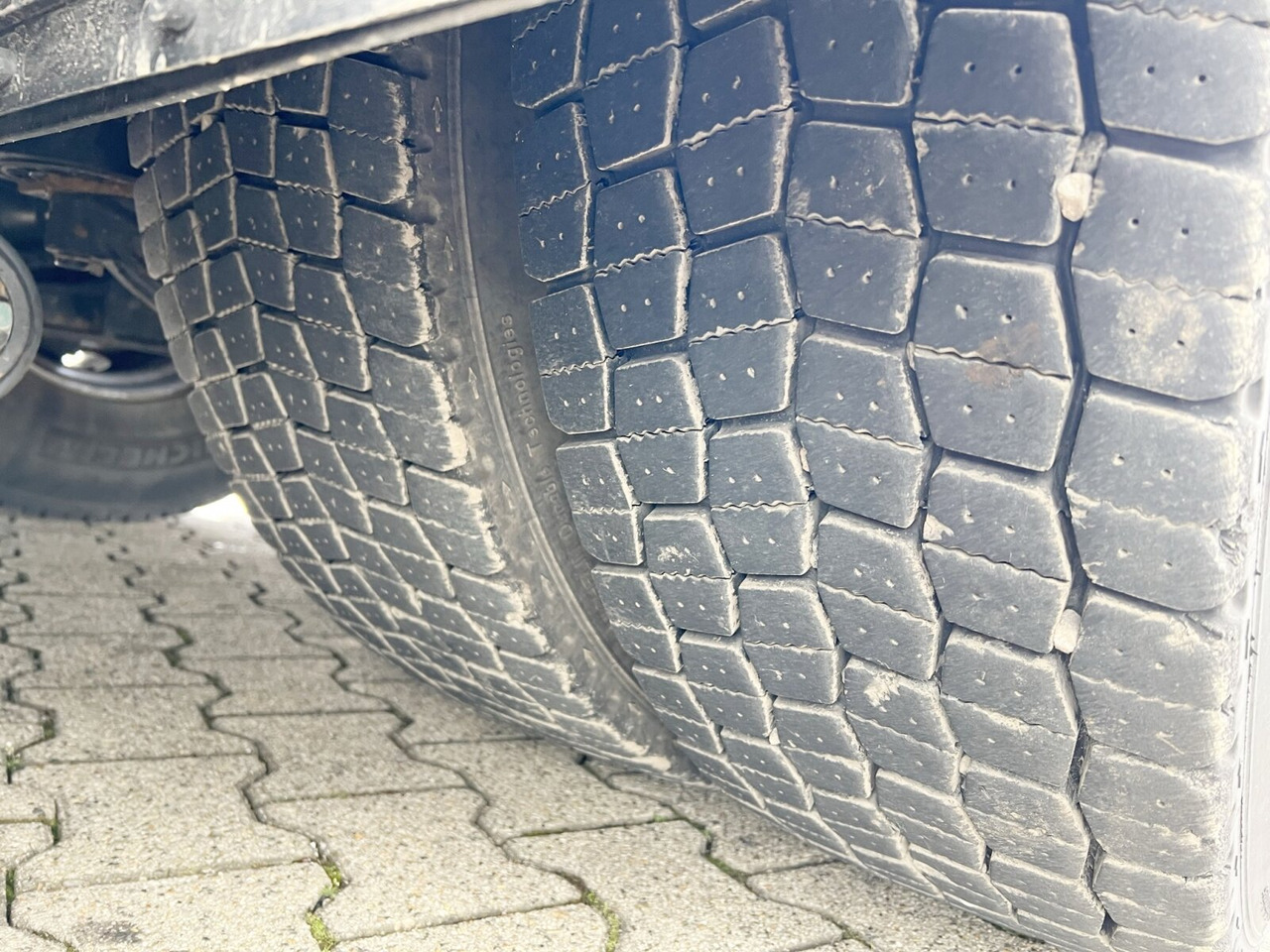 Mercedes-Benz Arocs 3358 LS 6x4 Arocs 3358 LS 6x4, StreamSpace, Turbo-Retarder-Kupplung, Kipphydraulik - Cabeza tractora: foto 2 Mercedes-Benz Arocs 3358 LS 6x4 Arocs 3358 LS 6x4, StreamSpace, Turbo-Retarder-Kupplung, Kipphydraulik - Cabeza tractora: foto 2