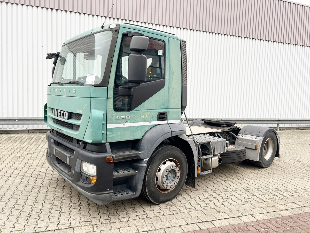 Stralis AD440S42T/P 4x2 Stralis AD440X42T/P 4x2, Ex- - Cabeza tractora: foto 1 Stralis AD440S42T/P 4x2 Stralis AD440X42T/P 4x2, Ex- - Cabeza tractora: foto 1