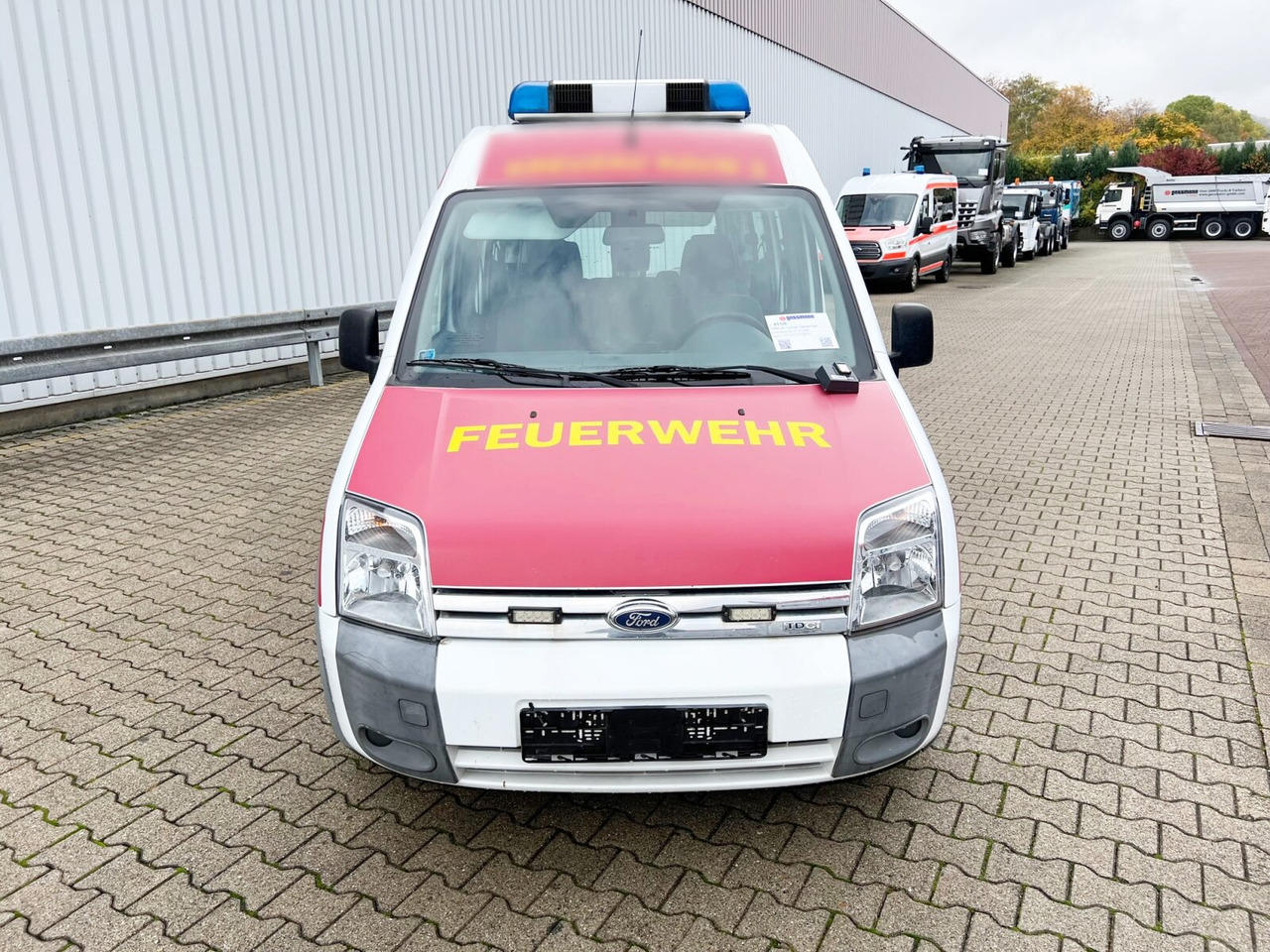 Furgoneta pequeña Ford Tourneo Connect 4x2 Tourneo Connect 4x2, Personentransporter, 8-Sitzer: foto 8