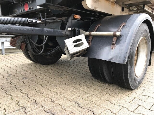 HDK 1860 HDK 1860 Hinterkippmulde ca. 28m³ mit Seperatmotor, eigene Hydraulik - Remolque volquete: foto 4 HDK 1860 HDK 1860 Hinterkippmulde ca. 28m³ mit Seperatmotor, eigene Hydraulik - Remolque volquete: foto 4