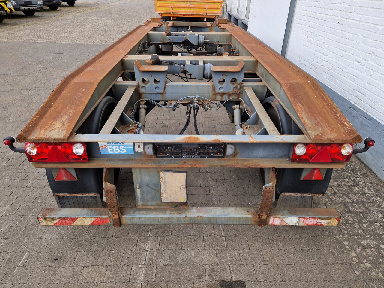 HKM G18 EL 5,0 G18 EL 5,0 Abrollanhänger - Remolque multilift/ Portacontenedores de cadenas: foto 5 HKM G18 EL 5,0 G18 EL 5,0 Abrollanhänger - Remolque multilift/ Portacontenedores de cadenas: foto 5