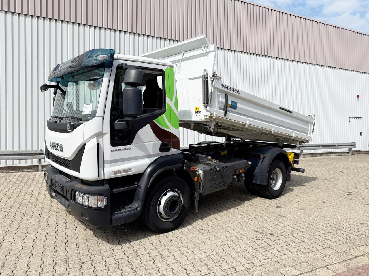 Iveco EuroCargo 150E32 K 4x2 EuroCargo 150E32 K 4x2, Meiller Kipper, 2x AHK - Camión volquete: foto 1 Iveco EuroCargo 150E32 K 4x2 EuroCargo 150E32 K 4x2, Meiller Kipper, 2x AHK - Camión volquete: foto 1