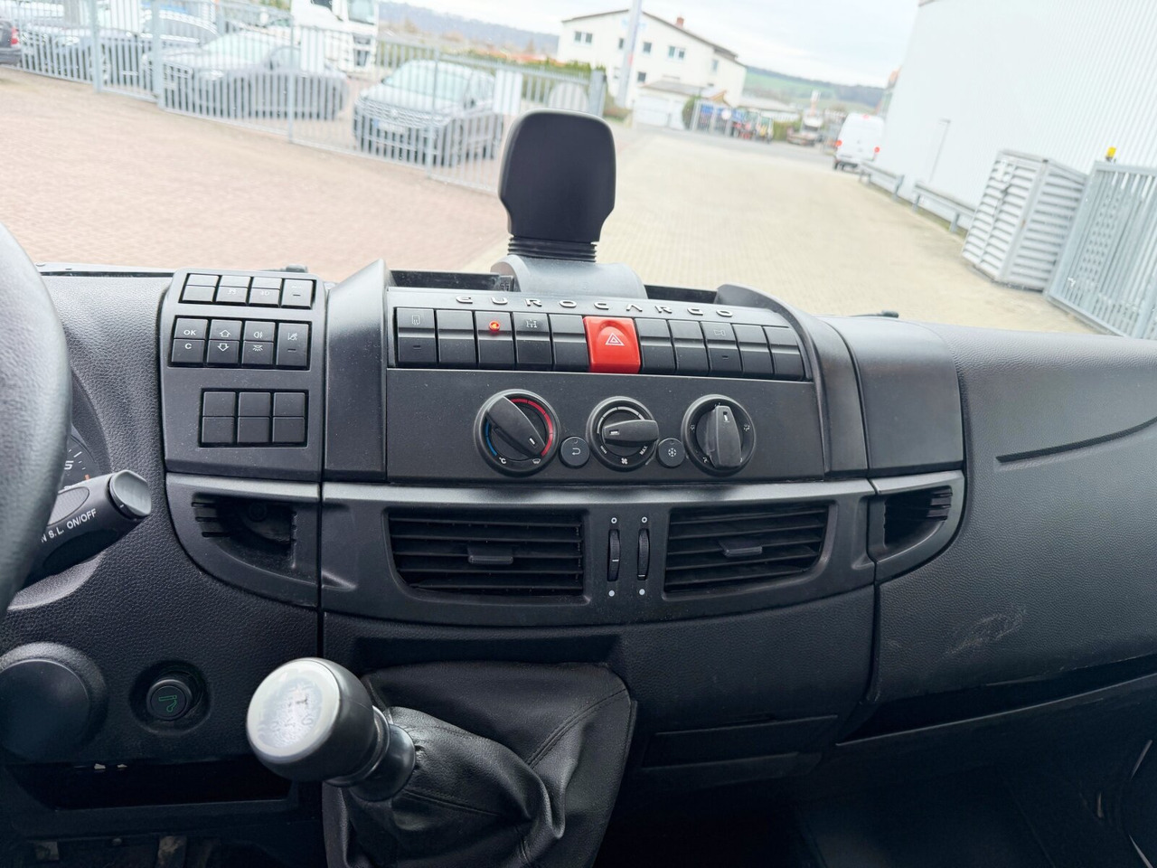 Iveco EuroCargo ML120E22 4x2 EuroCargo ML120E22 4x2, City-Abroller - Camión multibasculante: foto 4 Iveco EuroCargo ML120E22 4x2 EuroCargo ML120E22 4x2, City-Abroller - Camión multibasculante: foto 4