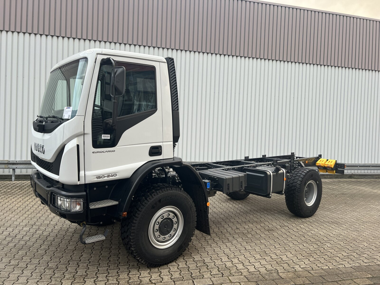 Camión chasis nuevo Iveco EuroCargo ML150E24 WS 4x4 EuroCargo ML150E24 WS 4x4, Euro3, mehrfach Vorhanden!: foto 8