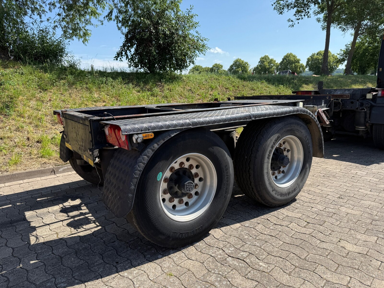 Kutzner KZA 16L Kutzner KZA 16L - Construcción de carreteras: foto 3 Kutzner KZA 16L Kutzner KZA 16L - Construcción de carreteras: foto 3