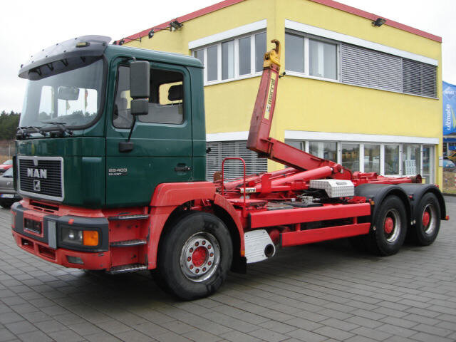 MAN E69 26.403 26.403 6x2, Marrell 26.70, AHK - Camión multibasculante: foto 1 MAN E69 26.403 26.403 6x2, Marrell 26.70, AHK - Camión multibasculante: foto 1