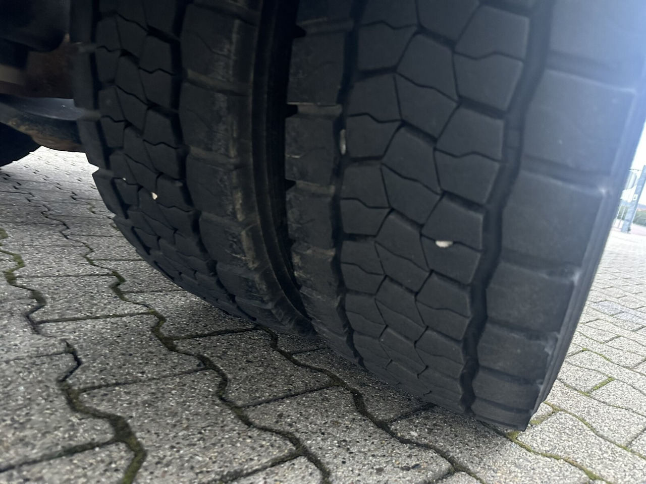 MAN TGL 12.250 4x2 BL TGL 12.250 4x2 BL, Palfinger Abroller P 07-25MPA, 2xAHK-ÖL - Camión multibasculante: foto 3 MAN TGL 12.250 4x2 BL TGL 12.250 4x2 BL, Palfinger Abroller P 07-25MPA, 2xAHK-ÖL - Camión multibasculante: foto 3