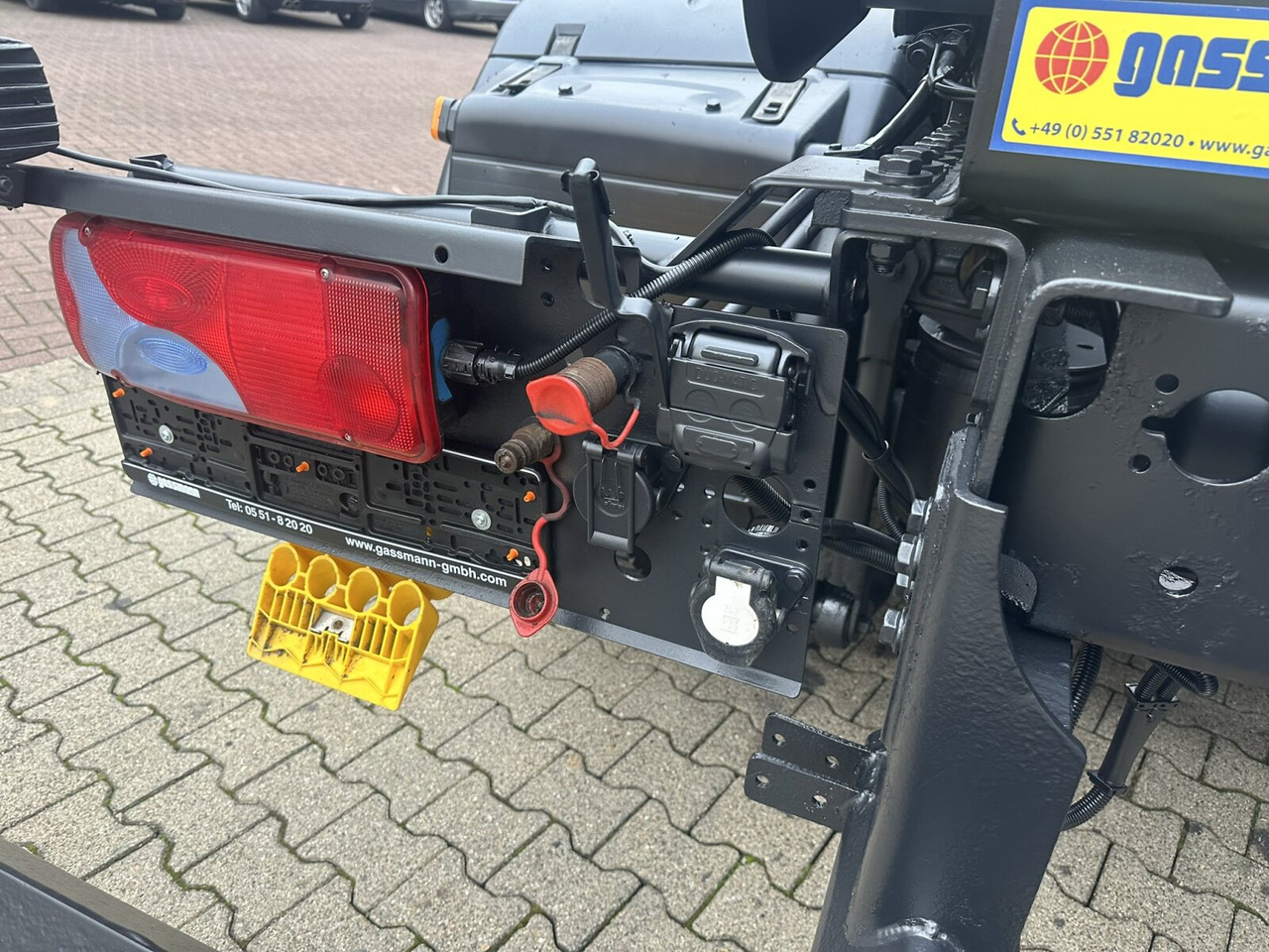 MAN TGS 26.480 6x4 BL TGS 26.480 6x4 BL, Motorabtrieb, Navi, Intarder, Hyva 20.60 S - Camión multibasculante: foto 2 MAN TGS 26.480 6x4 BL TGS 26.480 6x4 BL, Motorabtrieb, Navi, Intarder, Hyva 20.60 S - Camión multibasculante: foto 2