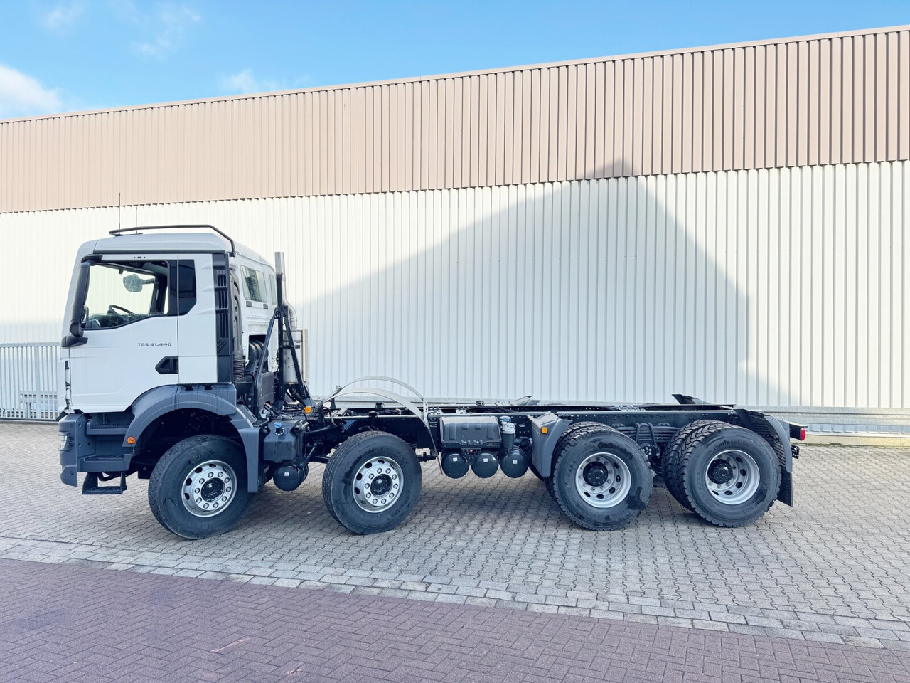 Leasing para MAN TGS 41.440/480 8x4 BB TGS 41.440/480 8x4 BB, 5x VORHANDEN, Meiller Stahlmulde 18m³ MAN TGS 41.440/480 8x4 BB TGS 41.440/480 8x4 BB, 5x VORHANDEN, Meiller Stahlmulde 18m³: foto 14