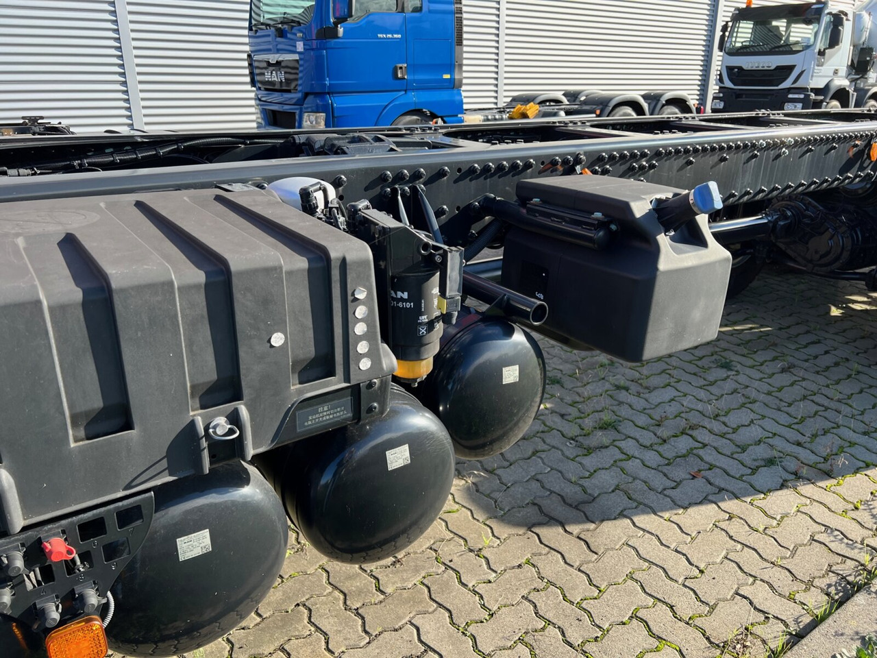 Leasing para MAN TGS 41.480 8X6 BB TGS 41.480 8X6 BB, ca. 25.000l mit Separatpumpe MAN TGS 41.480 8X6 BB TGS 41.480 8X6 BB, ca. 25.000l mit Separatpumpe: foto 14