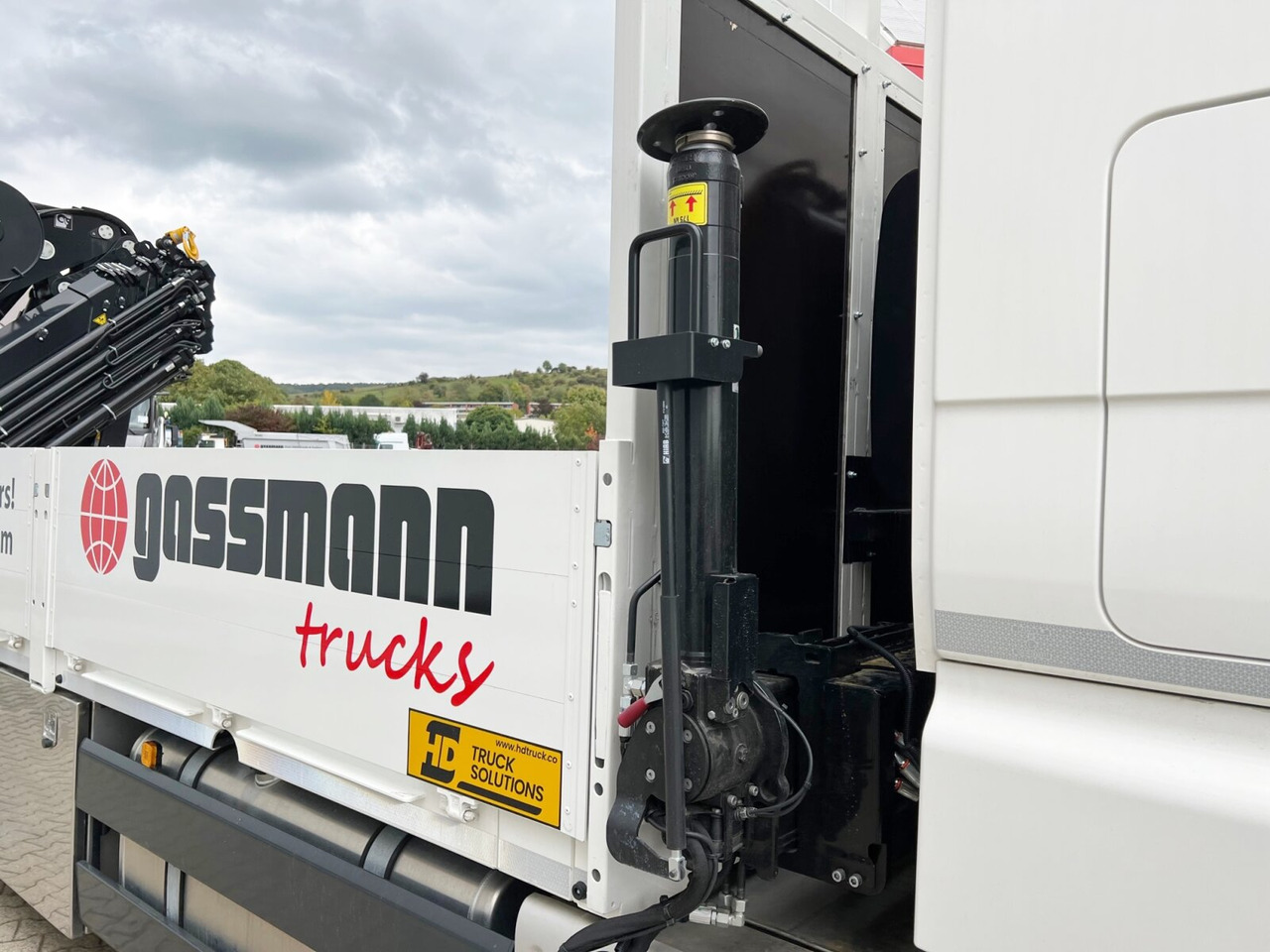 Leasing para MAN TGX 26.510 6x2-4 LL CH TGX 26.510 6x2-4 LL, Kran Hiab X-HiPro 548 E-8, Lenk-/Liftachse, TwistLock 20Fuß, Funk, Retarder MAN TGX 26.510 6x2-4 LL CH TGX 26.510 6x2-4 LL, Kran Hiab X-HiPro 548 E-8, Lenk-/Liftachse, TwistLock 20Fuß, Funk, Retarder: foto 11