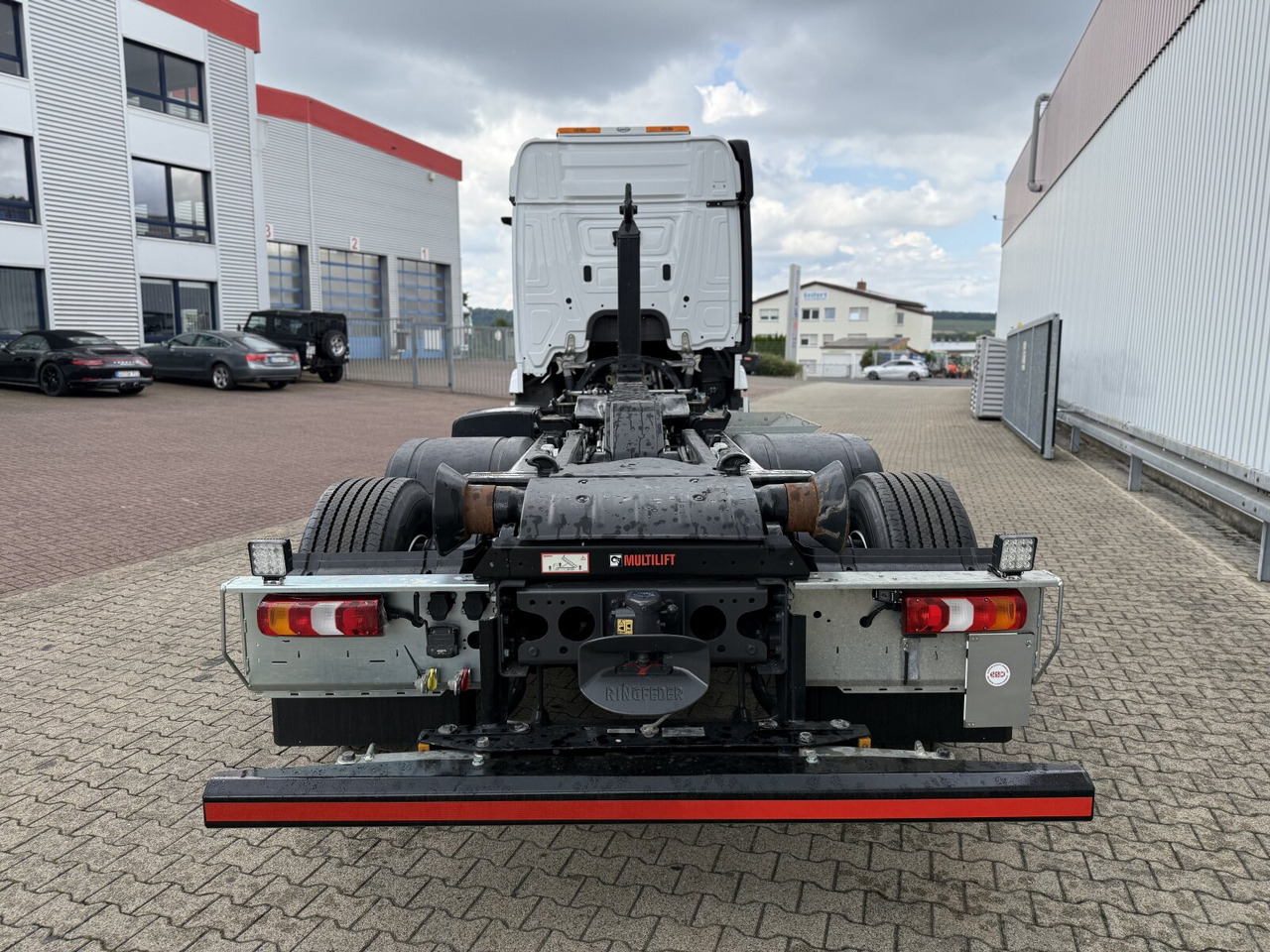 Mercedes-Benz Actros 2545 L 6x2 Actros 2545 L 6x2, Retarder, Lenk-/Liftachse, MirrorCam, MultimediaCockpit, Navi - Camión multibasculante: foto 4 Mercedes-Benz Actros 2545 L 6x2 Actros 2545 L 6x2, Retarder, Lenk-/Liftachse, MirrorCam, MultimediaCockpit, Navi - Camión multibasculante: foto 4