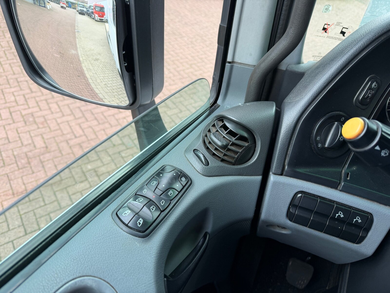Leasing para Mercedes-Benz Actros 2641 6x4 Actros 2641 6x4 Mercedes-Benz Actros 2641 6x4 Actros 2641 6x4: foto 7 Leasing para Mercedes-Benz Actros 2641 6x4 Actros 2641 6x4 Mercedes-Benz Actros 2641 6x4 Actros 2641 6x4: foto 7