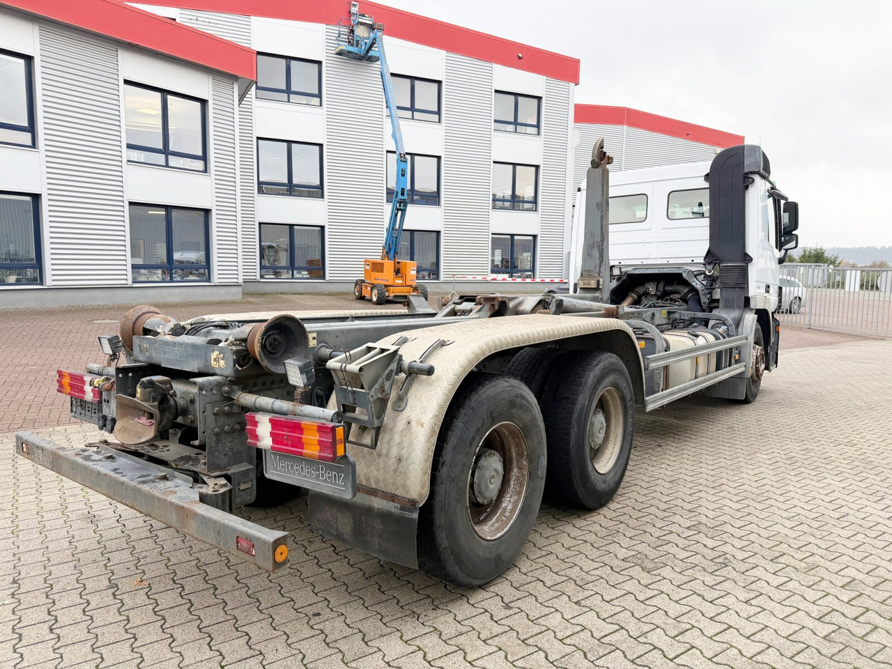 Leasing para Mercedes-Benz Actros 2641 6x4 Actros 2641 6x4 Mercedes-Benz Actros 2641 6x4 Actros 2641 6x4: foto 10 Leasing para Mercedes-Benz Actros 2641 6x4 Actros 2641 6x4 Mercedes-Benz Actros 2641 6x4 Actros 2641 6x4: foto 10