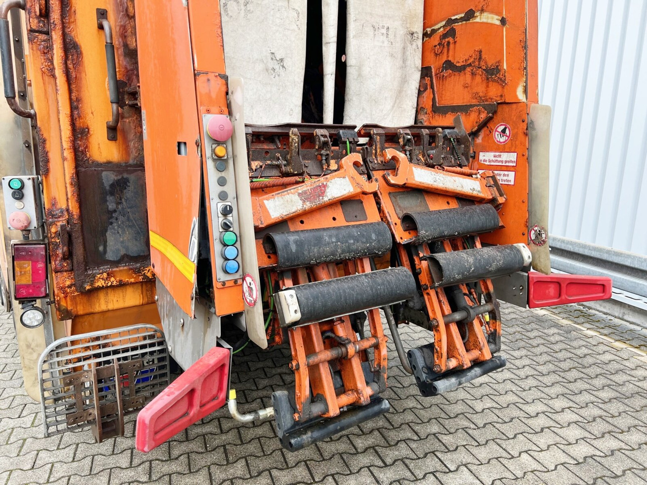 Camión de basura para transporte de basura Mercedes-Benz Actros 3241 L 8x2/6 Actros 3241 L 8x2/6, 2x Lenkachse, Zöller Medium XL, Zöller-Schüttung: foto 12