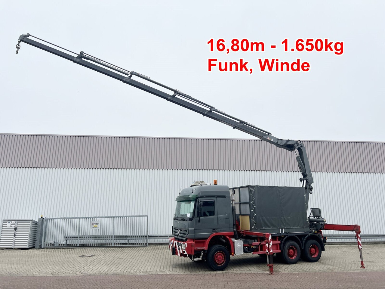 Mercedes-Benz Actros 3346 AK 6x6 Actros 3346 AK 6x6, 134t Anhängelast WSK, Heckkran Fassi F420AXP.26, Funk, Winde - Camión grúa: foto 1 Mercedes-Benz Actros 3346 AK 6x6 Actros 3346 AK 6x6, 134t Anhängelast WSK, Heckkran Fassi F420AXP.26, Funk, Winde - Camión grúa: foto 1
