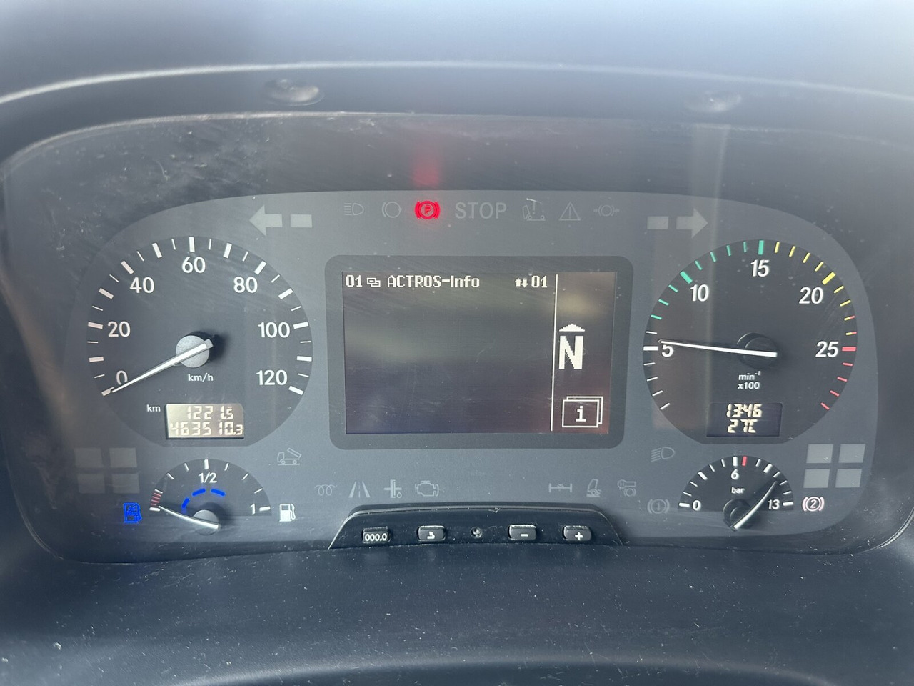 Mercedes-Benz Actros 3348 AK 6x6 Actros 3348 AK 6x6 - Camión chasis: foto 2 Mercedes-Benz Actros 3348 AK 6x6 Actros 3348 AK 6x6 - Camión chasis: foto 2